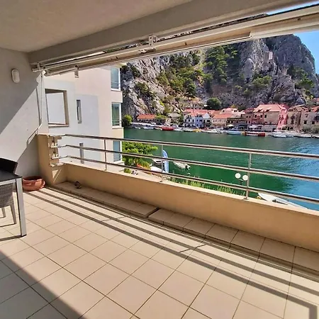 Apartmán Mitra Zonata Pink Omiš