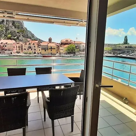 Mitra Zonata Pink Apartmán