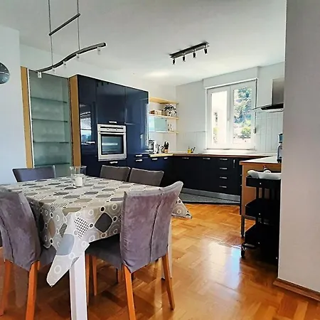 Apartmán Mitra Zonata Pink Omiš