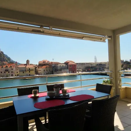 Mitra Zonata Pink * Omiš