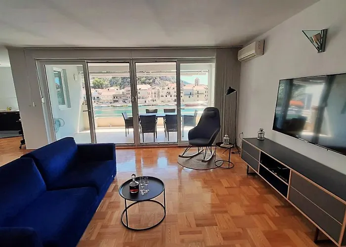 Mitra Zonata Pink Lejlighed